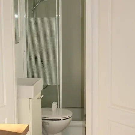 Sfeervol In Bosrijke Omgeving Chalet *